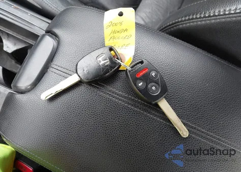 2008 Honda Accord 2.4 Ex-L z USA, uszkodzony, nr VIN 1HGCP268X8A084059